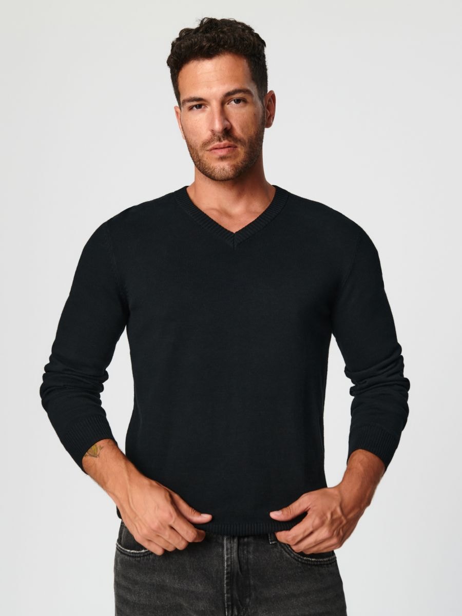 Sweter z dekoltem w serek Kolor czarny  0495A-99X