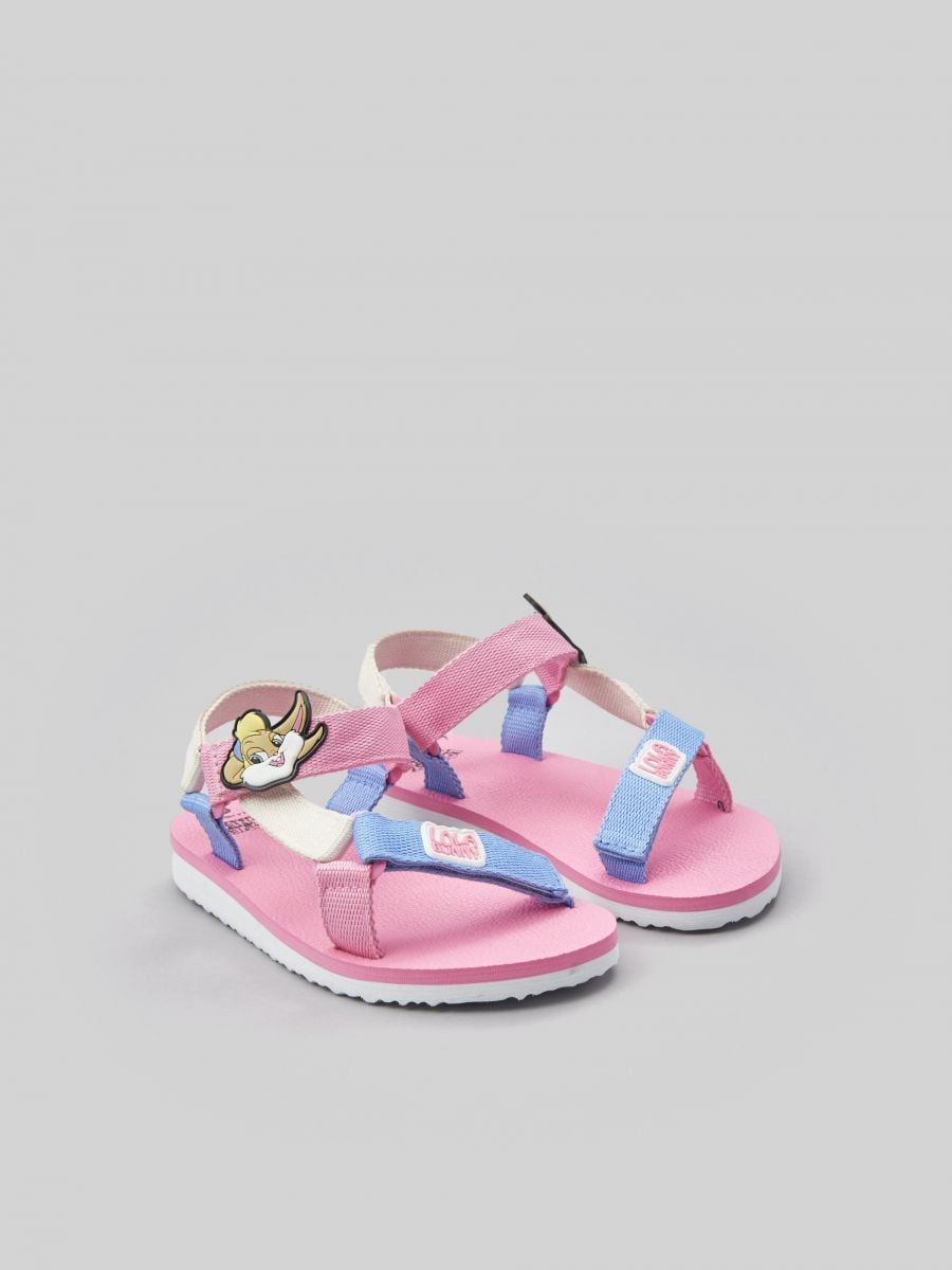 Sandały Looney Tunes Kolor różowy  7588R-30X