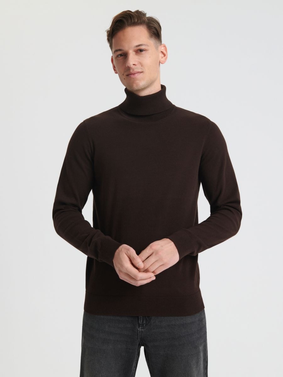 Sweter z golfem Kolor brązowy  0472A-98X