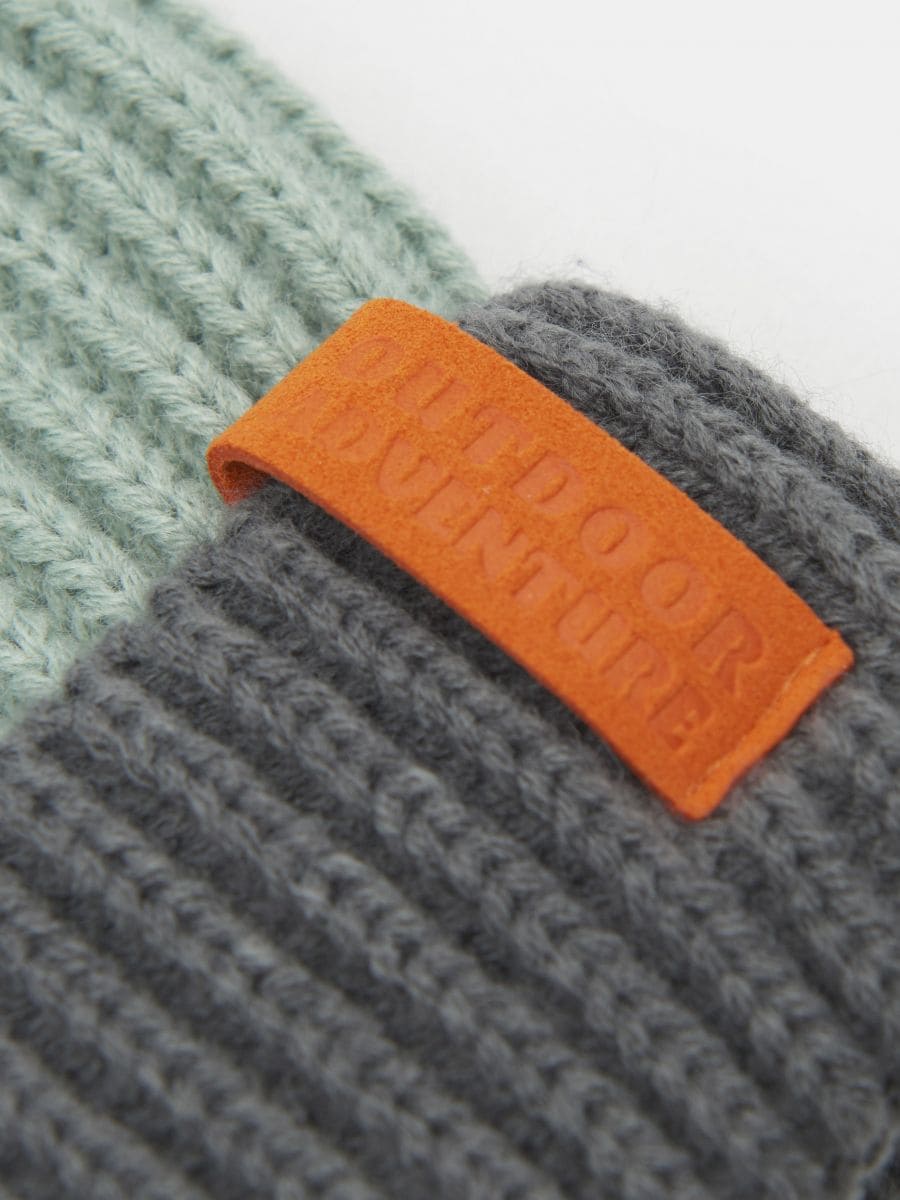 Czapka beanie Kolor zielony  6958F-79X