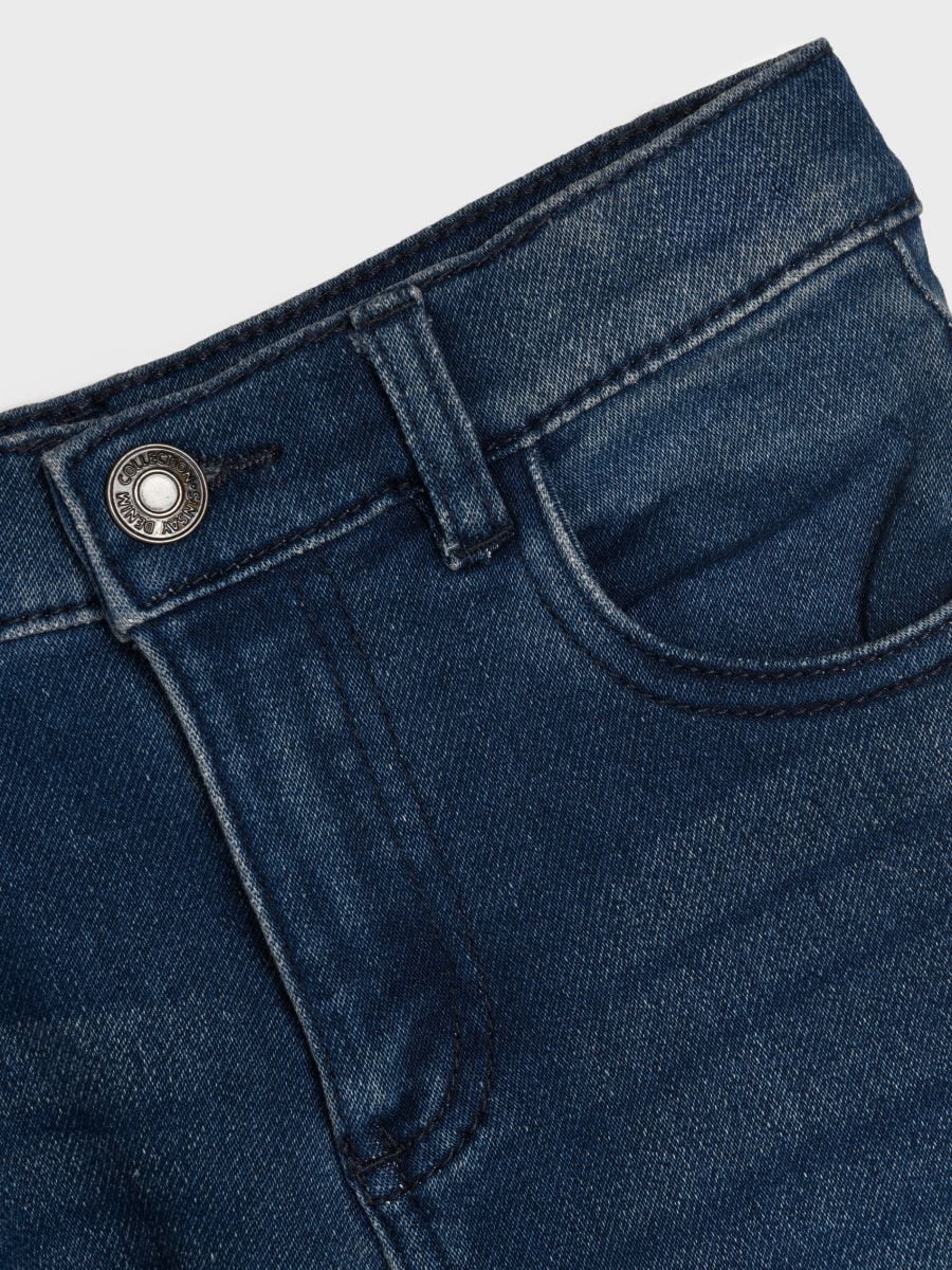 Jeansy slim Kolor granatowy  4086R-59J