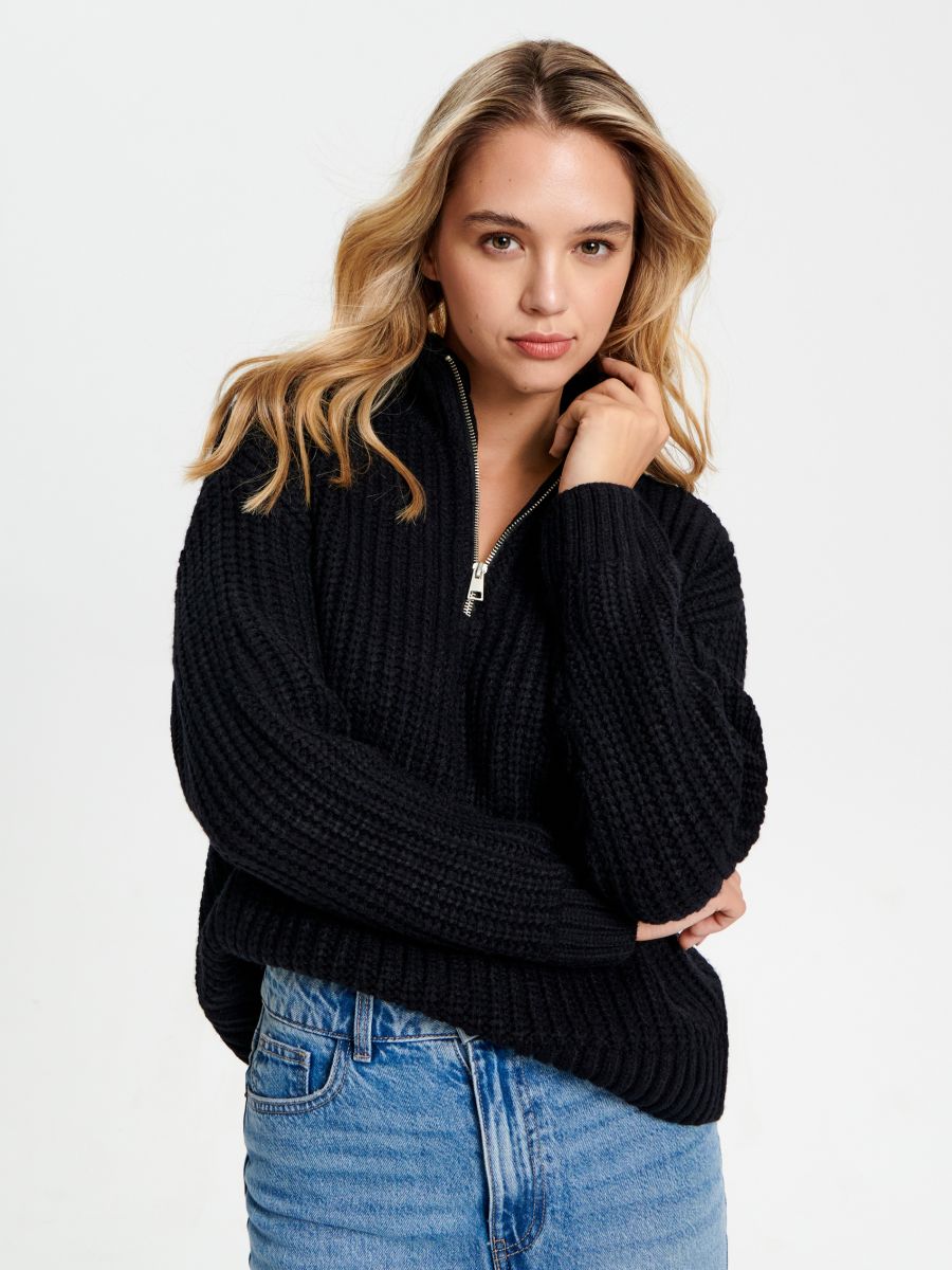 Sweter ze stójką Kolor czarny  3385X-99X