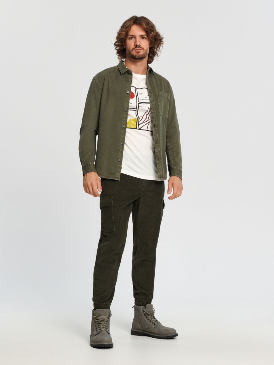 Spodnie cargo Kolor zielony  8442C-78X