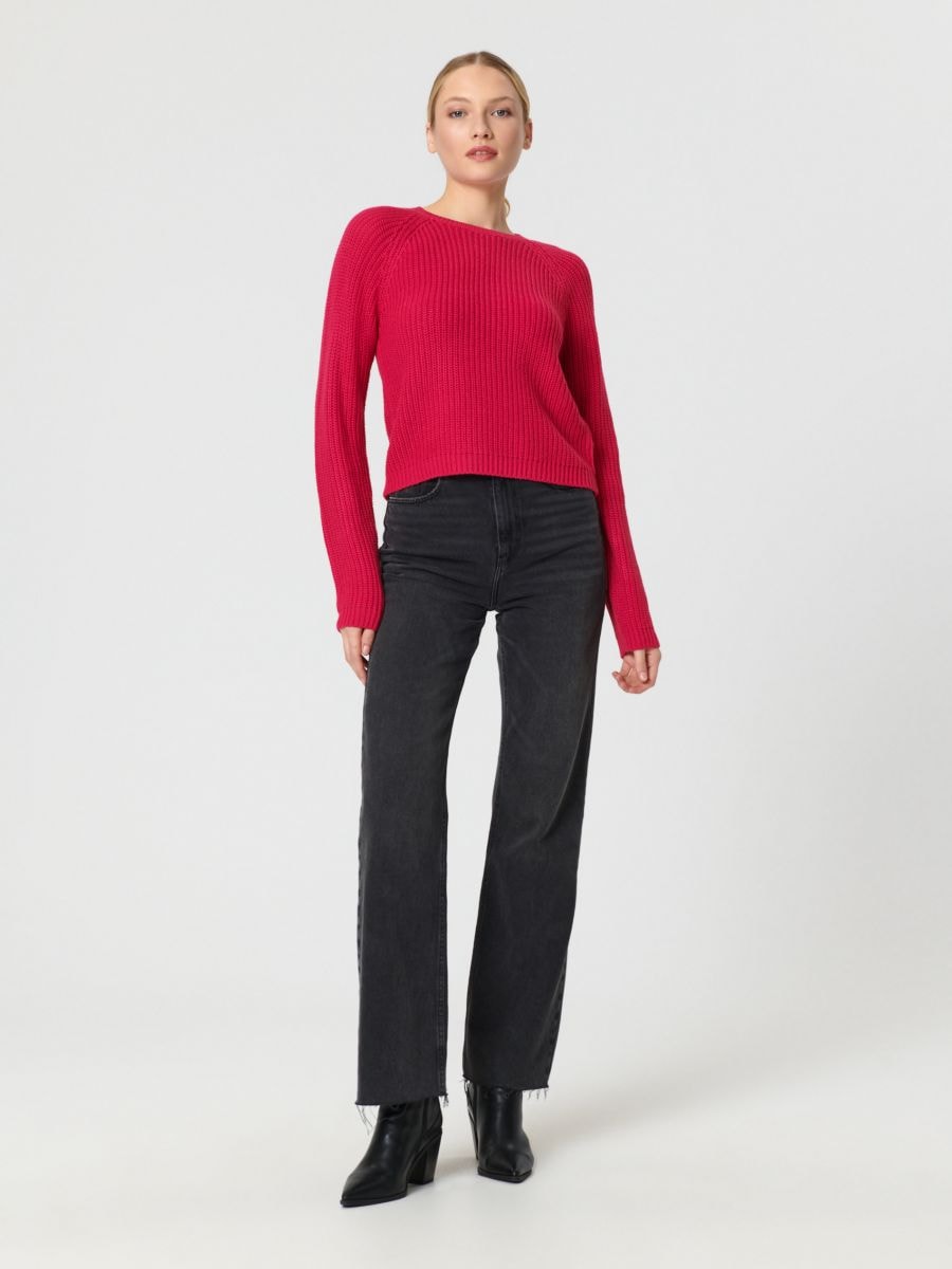 Sweter w prążki Kolor różowy  7373J-43X