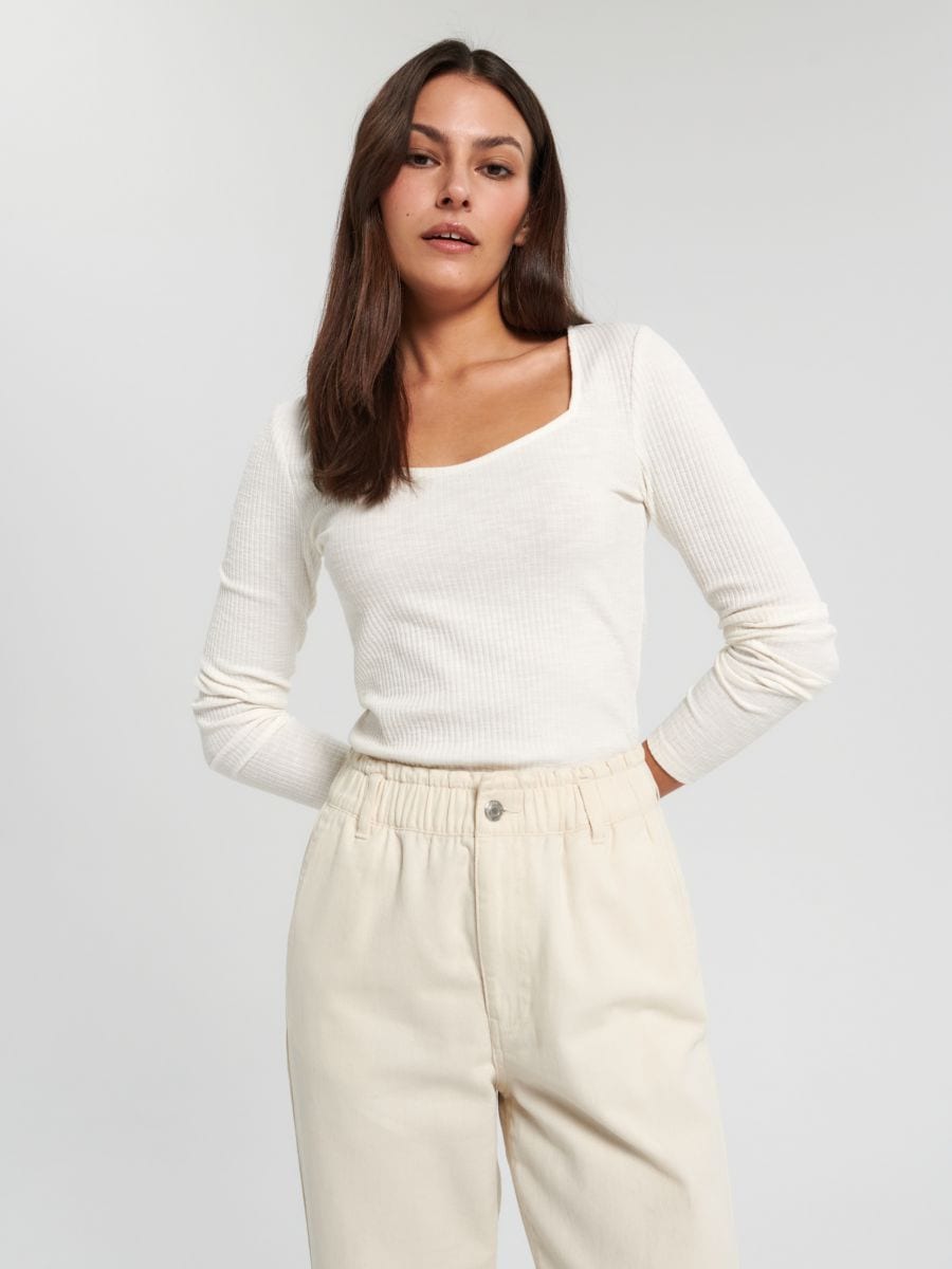 Jeansy paperbag high waist Kolor kremowy  4247F-02J
