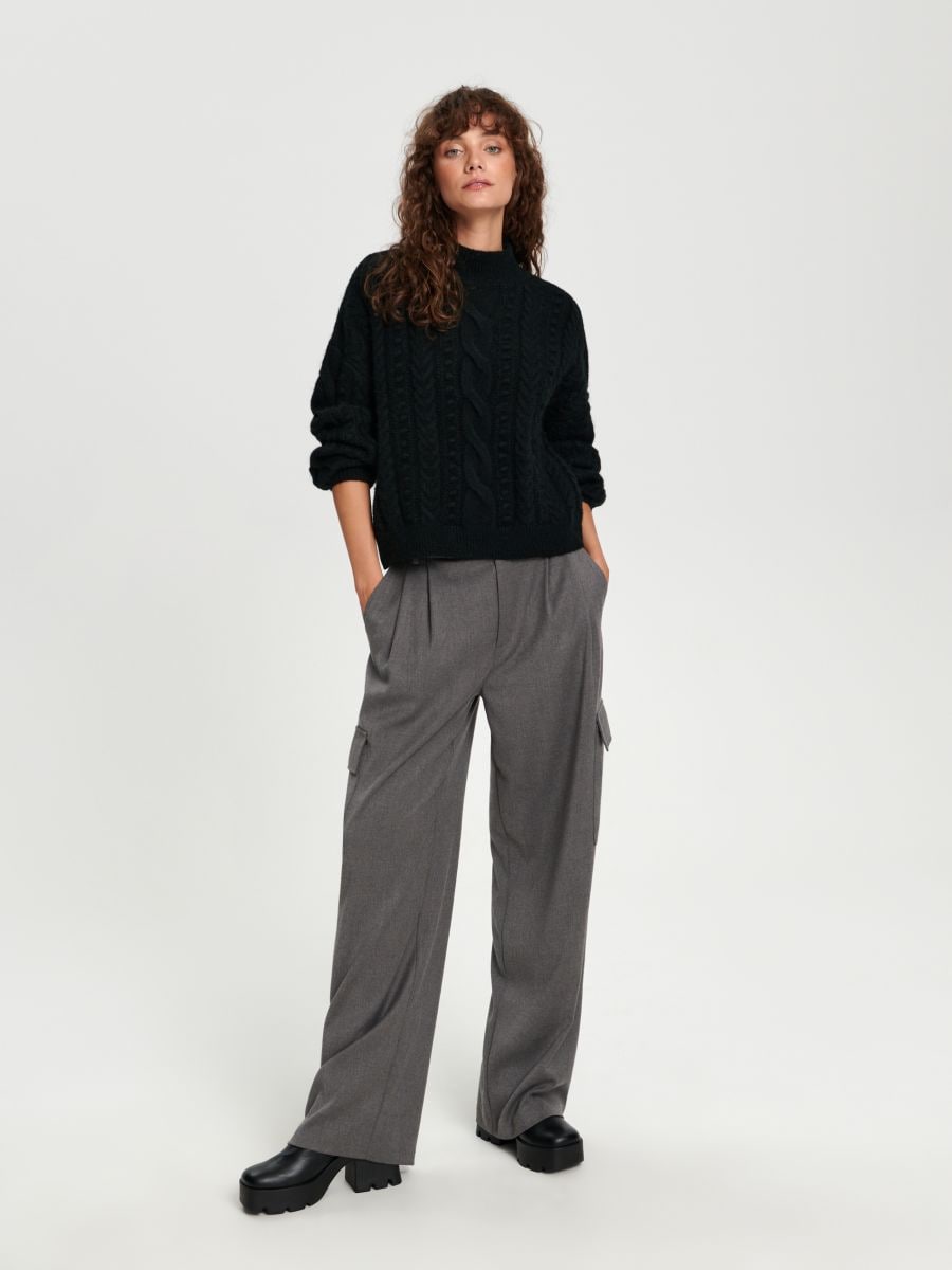 Sweter z ozdobnym splotem Kolor czarny  7465J-99X