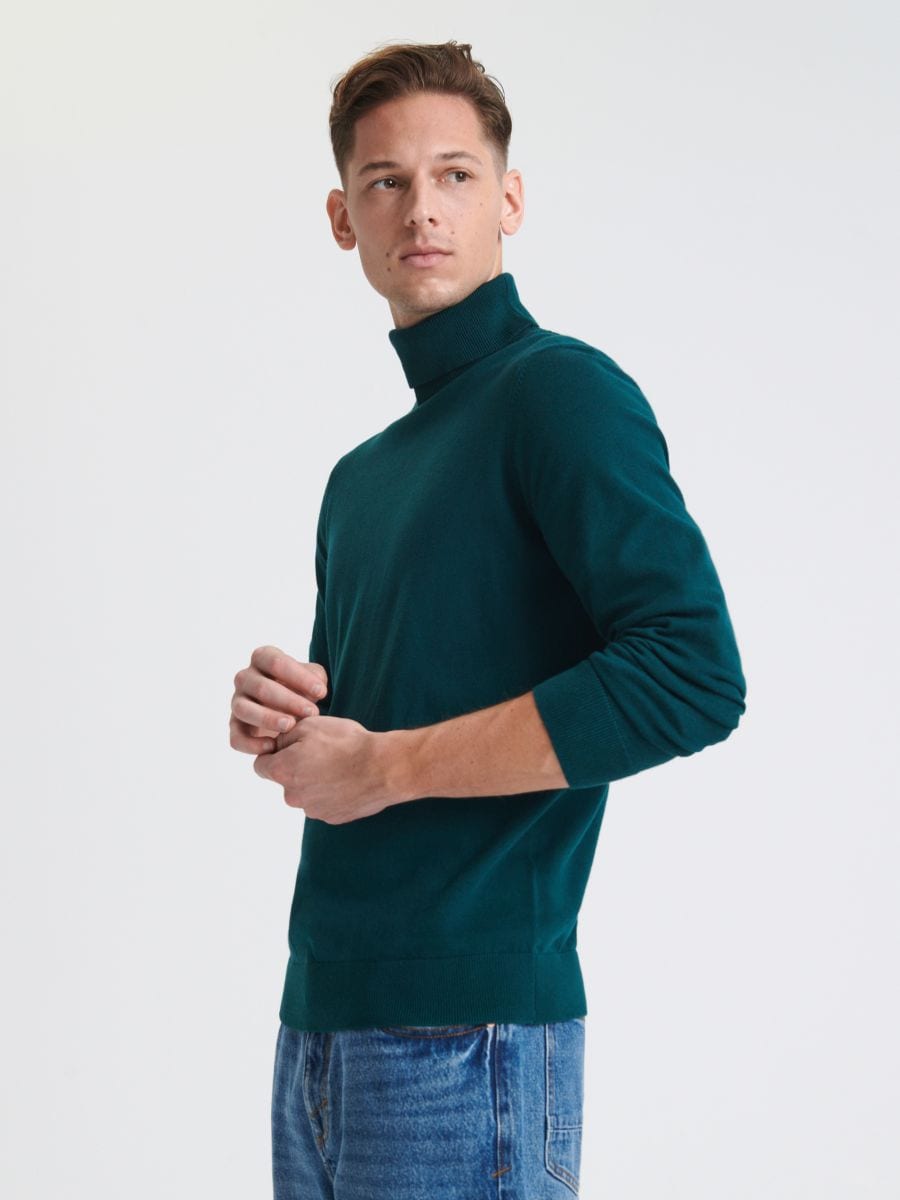 Sweter z golfem Kolor zielony  0472A-67X