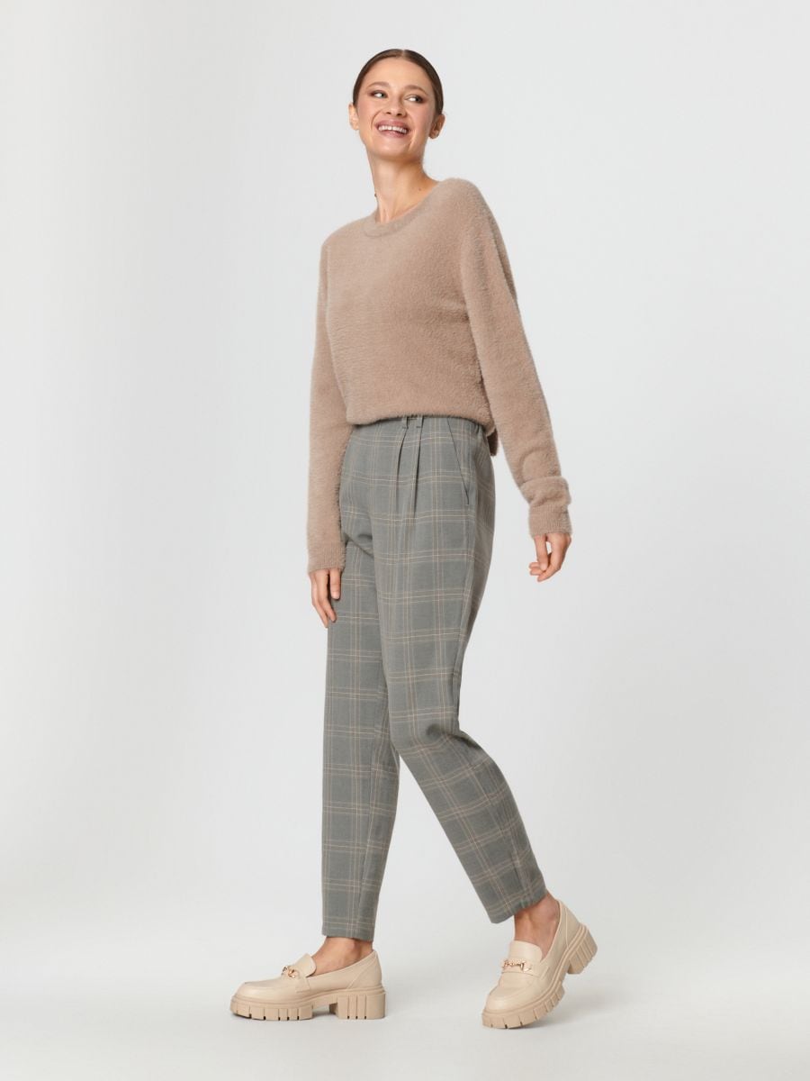 Sweter z miękkiej dzianiny Kolor beżowy  3371X-08X