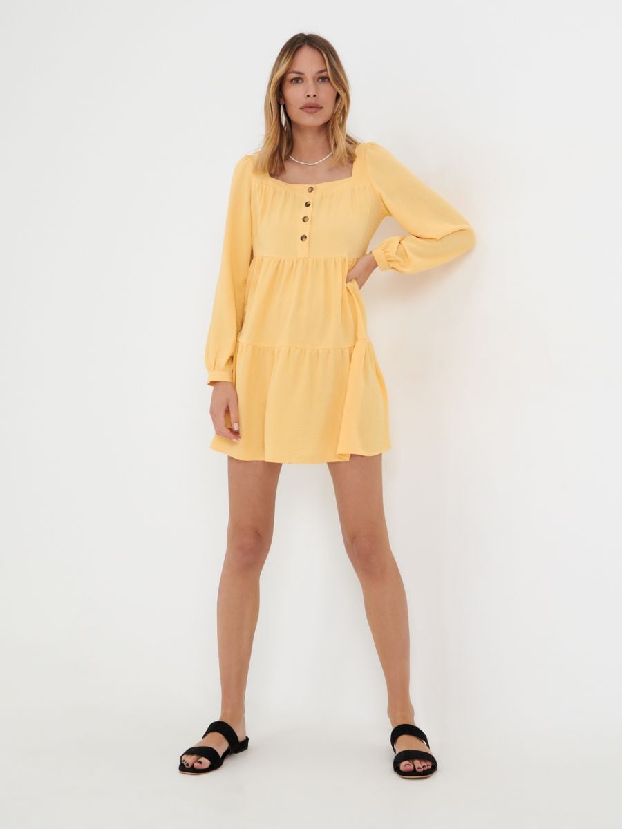 Sukienka mini babydoll Kolor kremowy  5823J-12X