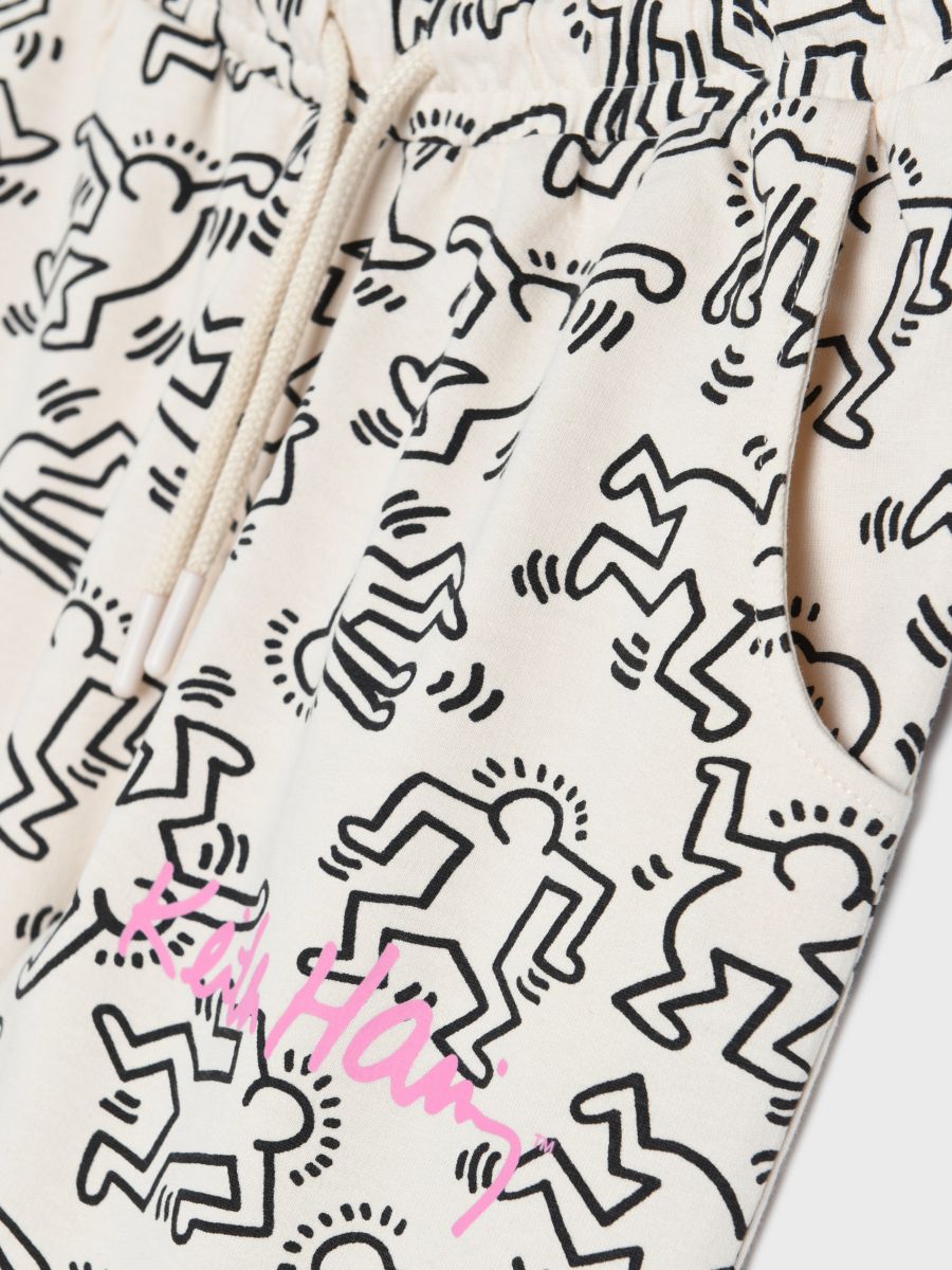 Spodnie dresowe jogger Keith Haring Kolor kremowy  2182Q-01X