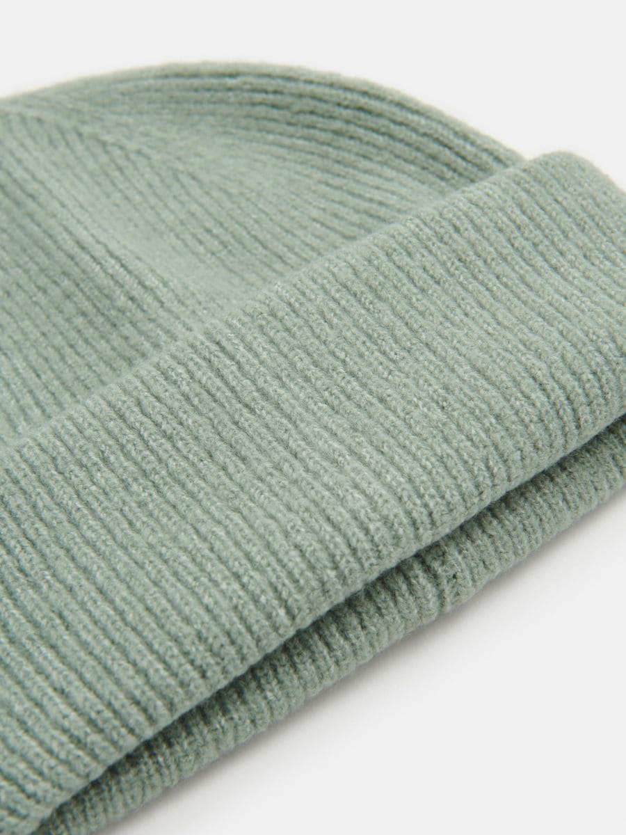 Czapka beanie Kolor zielony  8724F-07M