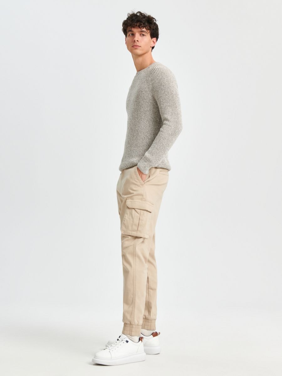 Spodnie jogger Kolor kremowy  8436C-12X