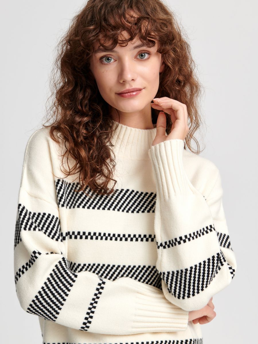 Sweter ze stójką Kolor wielobarwny  7393J-MLC