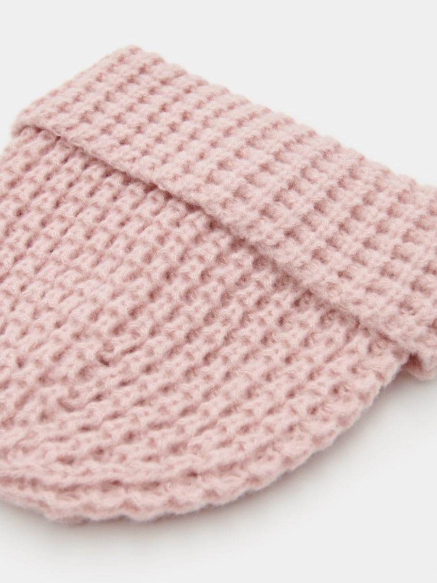 Czapka beanie Kolor różowy  8729F-03X