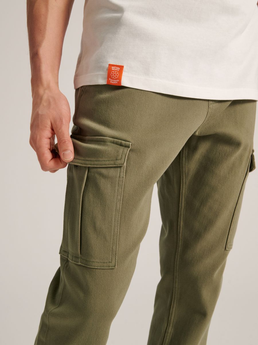 Spodnie jogger Kolor zielony  0805J-67X