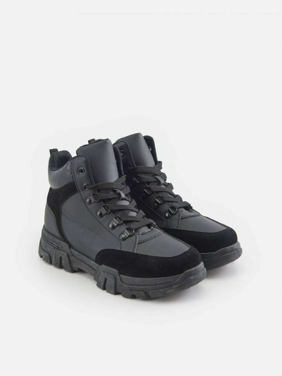 Botki Kolor czarny  9957W-99X