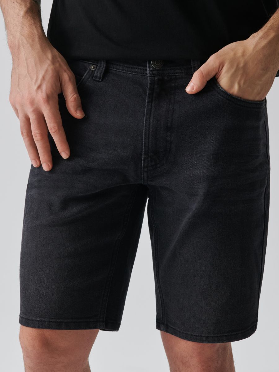 Szorty jeansowe Kolor czarny  9852S-99J