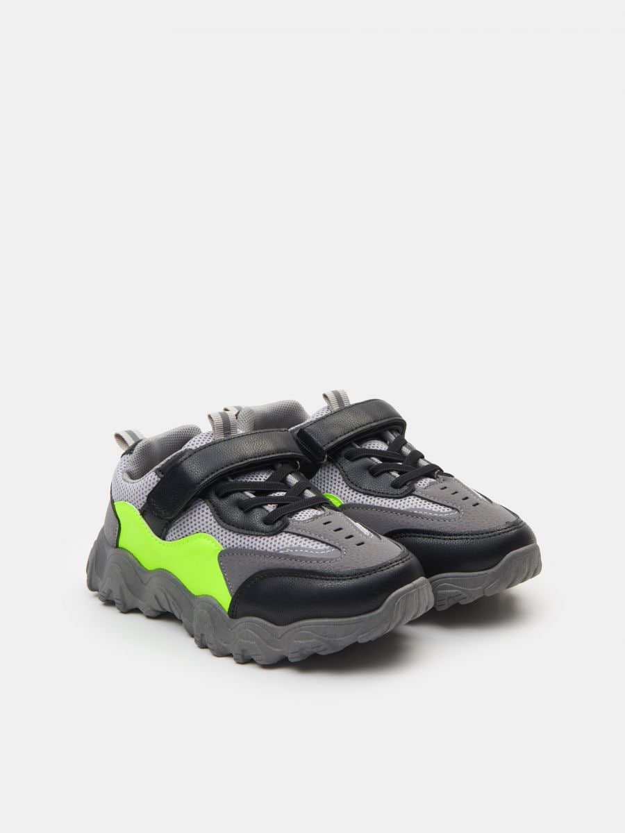 Sneakersy Kolor szary  7365R-85X