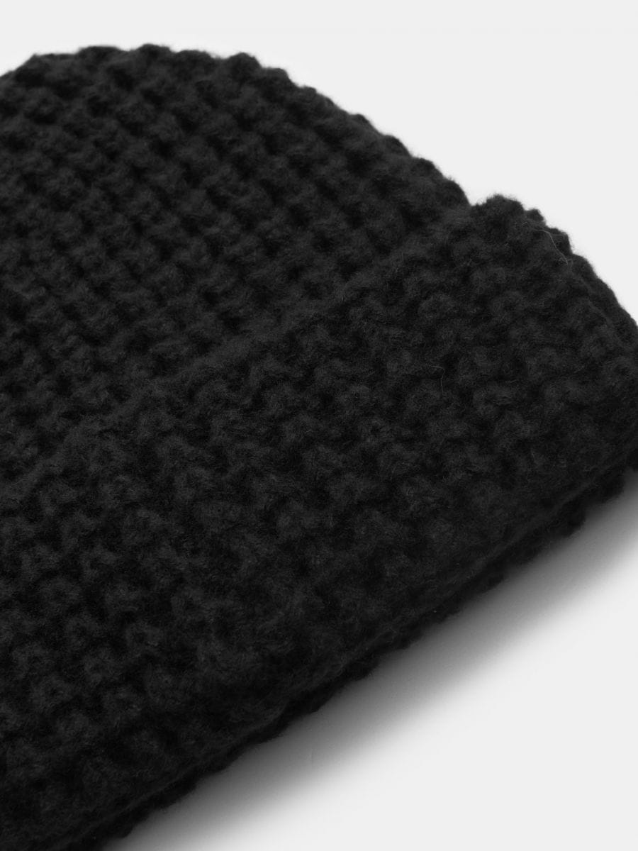 Czapka beanie Kolor czarny  8729F-99X