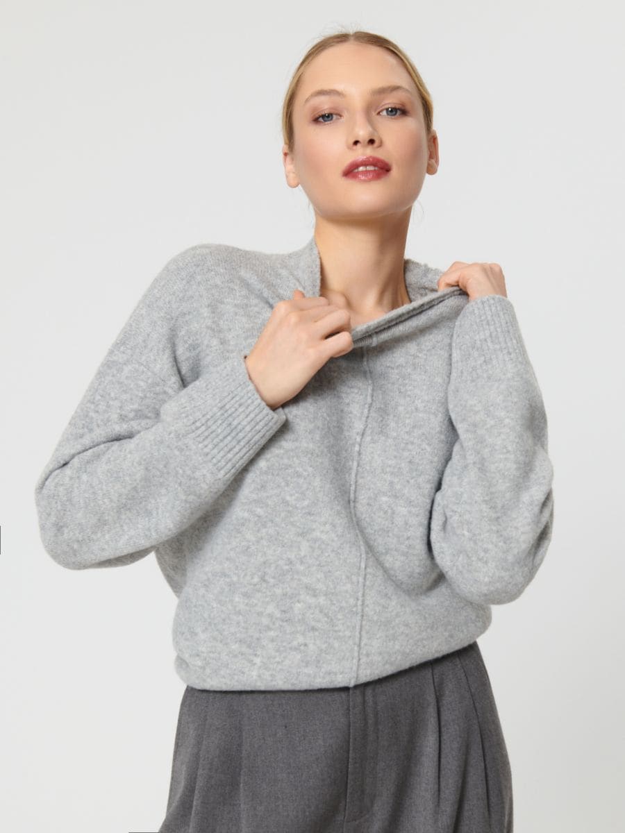 Sweter ze stójką Kolor szary  3366X-09M