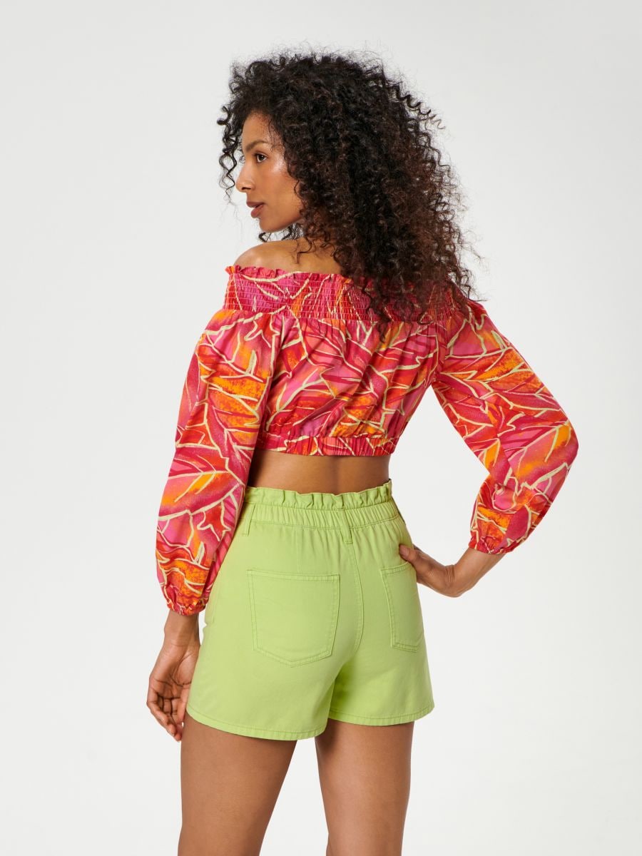 Szorty paperbag high waist Kolor zielony  0393U-07J