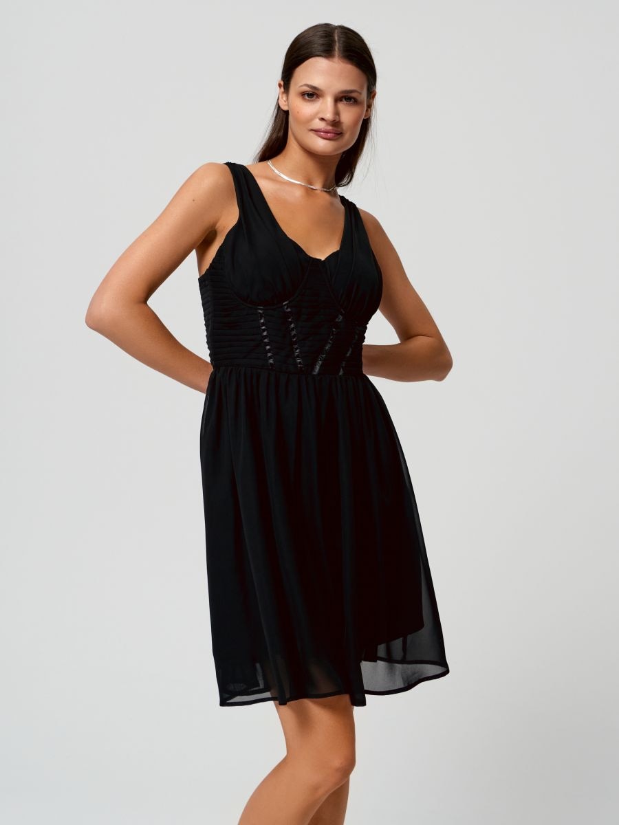 Sukienka mini rozkloszowana Kolor czarny  6634T-99X