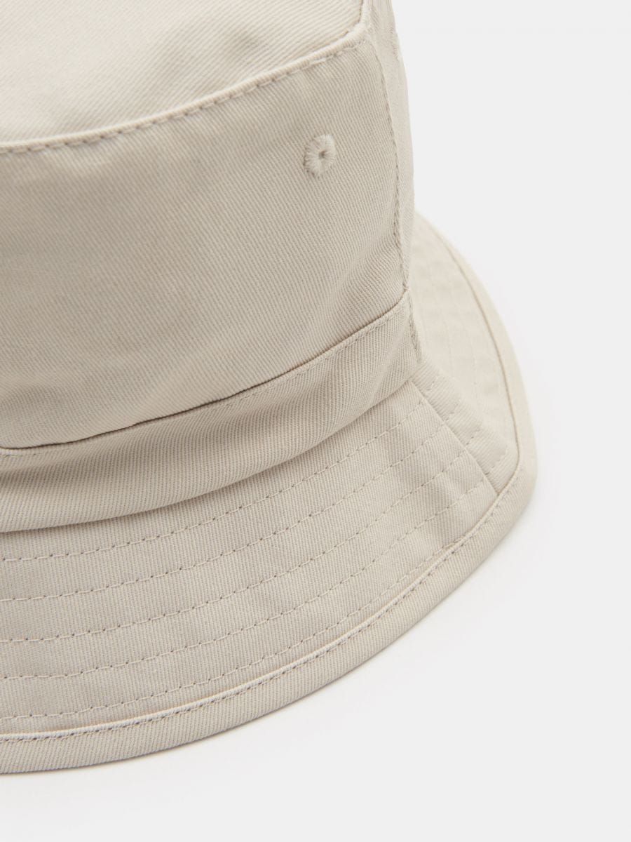 Kapelusz bucket hat Kolor kremowy  6256K-02X