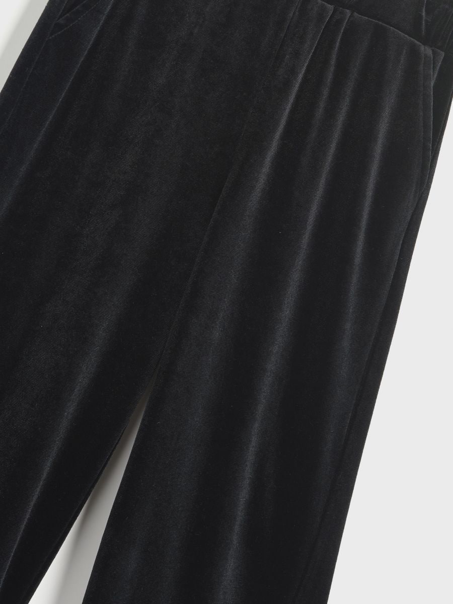 Spodnie wide leg Kolor czarny  5789R-99X