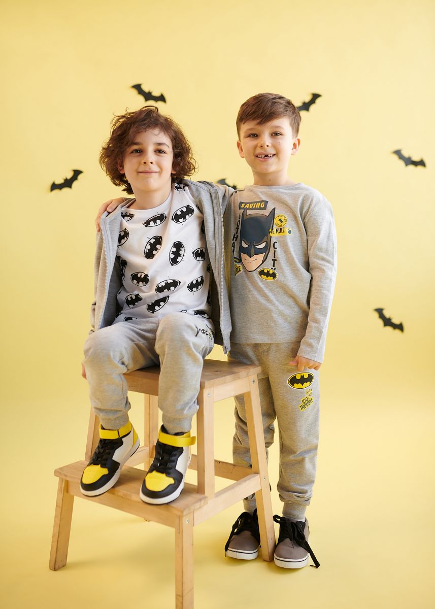 Spodnie dresowe jogger Batman Kolor szary  4667J-9MM
