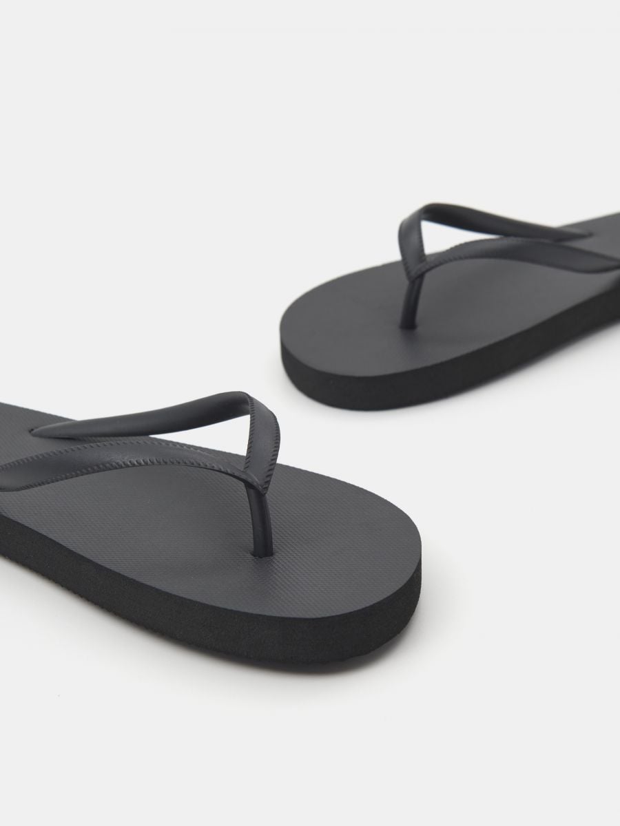 Japonki Kolor czarny  6883R-99X