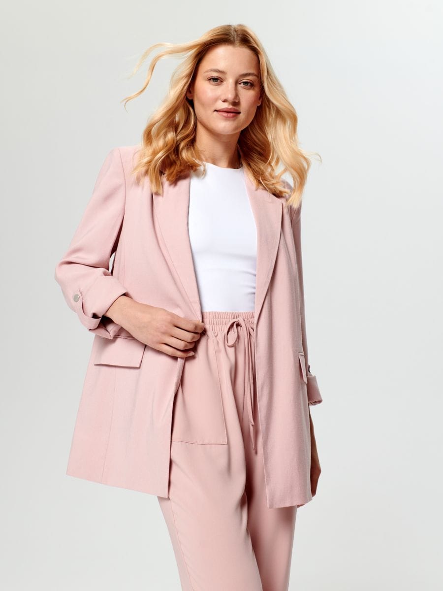 Marynarka z kieszeniami Kolor różowy  8185W-30X