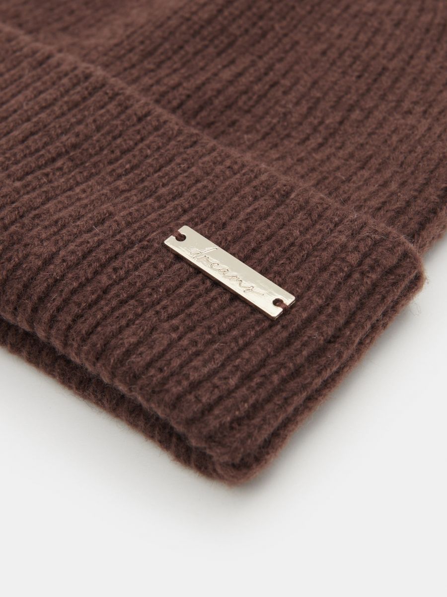 Czapka beanie Kolor brązowy  8691F-89X