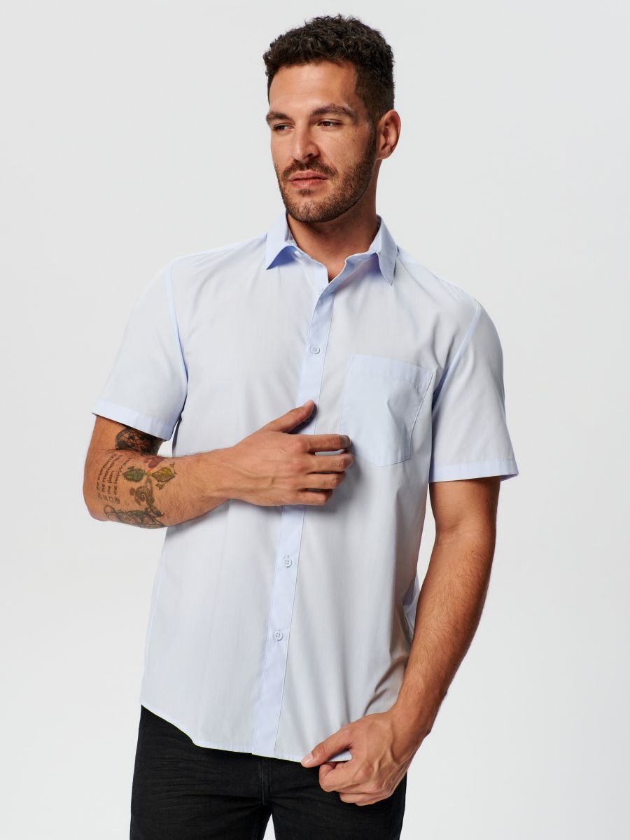 Koszula regular fit z krótkim rękawem Kolor błękitny  0958F-05X