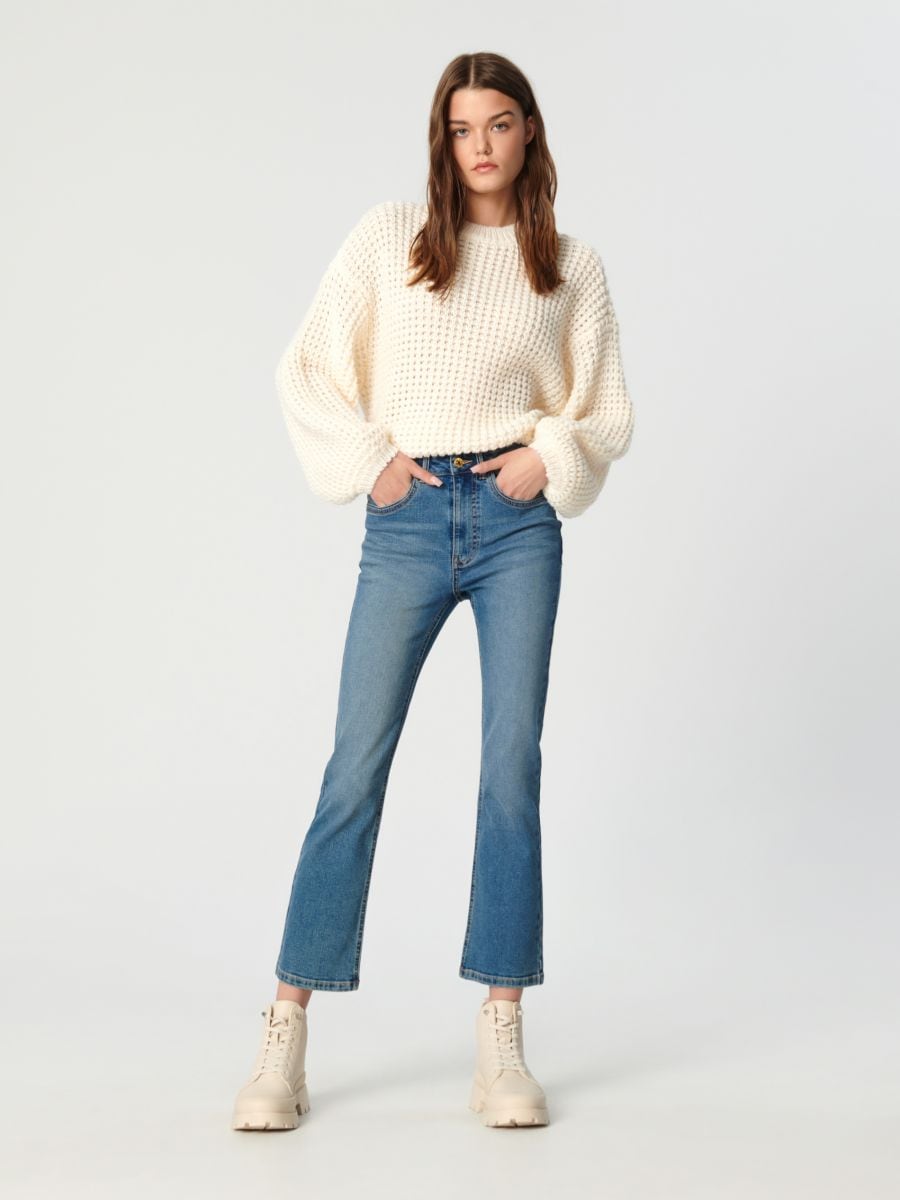 Sweter ażurowy Kolor kremowy  3404X-01X
