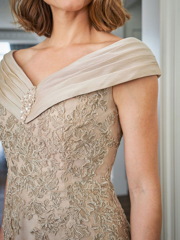 Elegant Lace V Neck Style Low Waist Slim Fit Women's Evening Dress