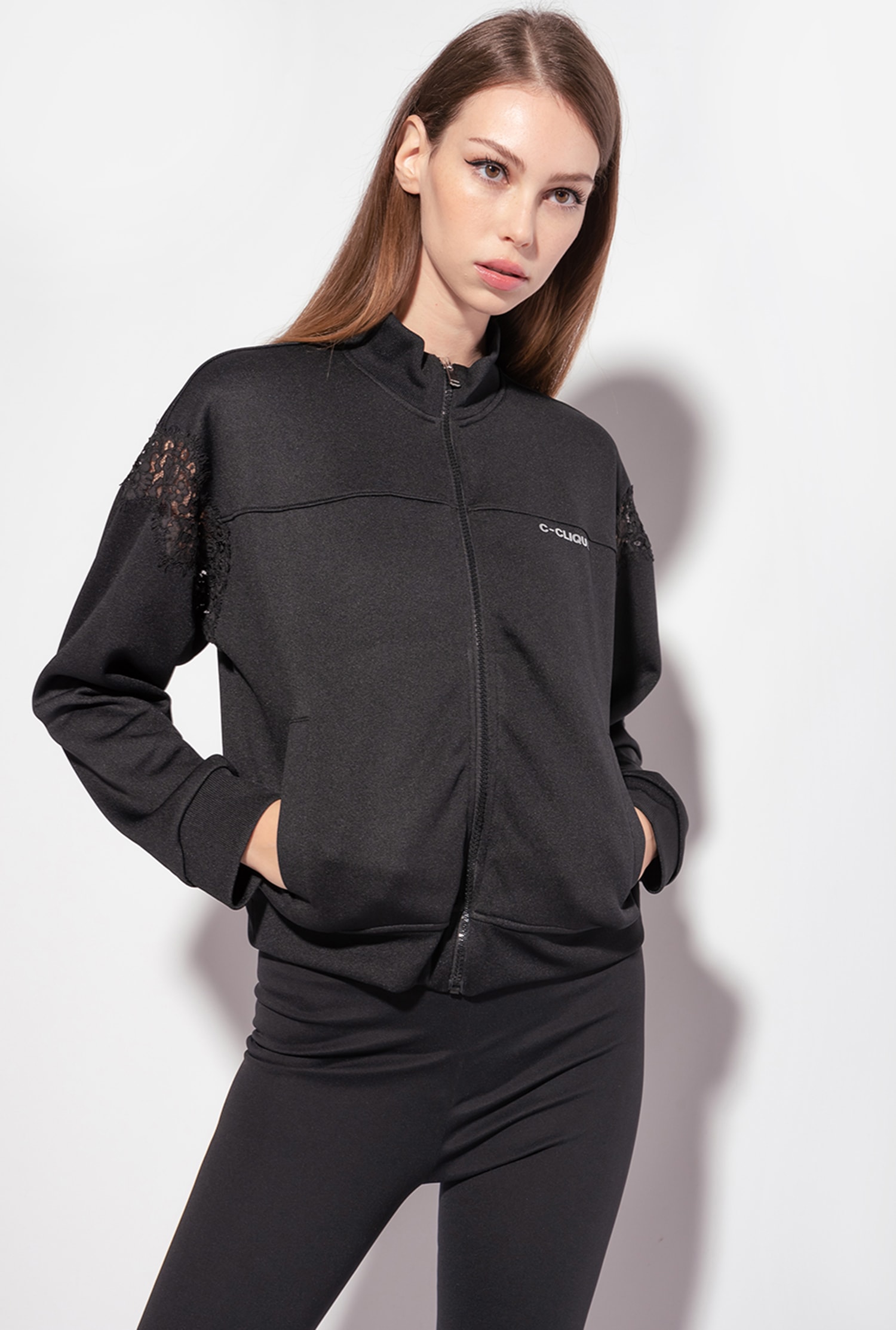 Technical sweatshirt with lace