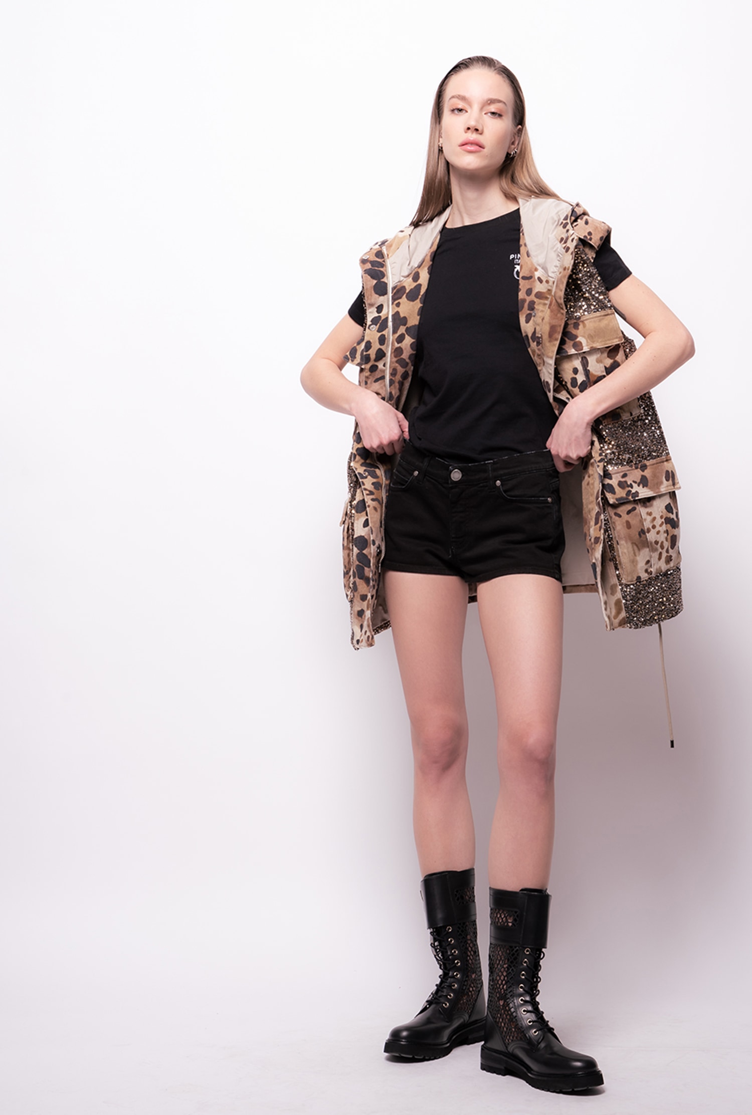 T-shirt with mini Love Birds embroidery