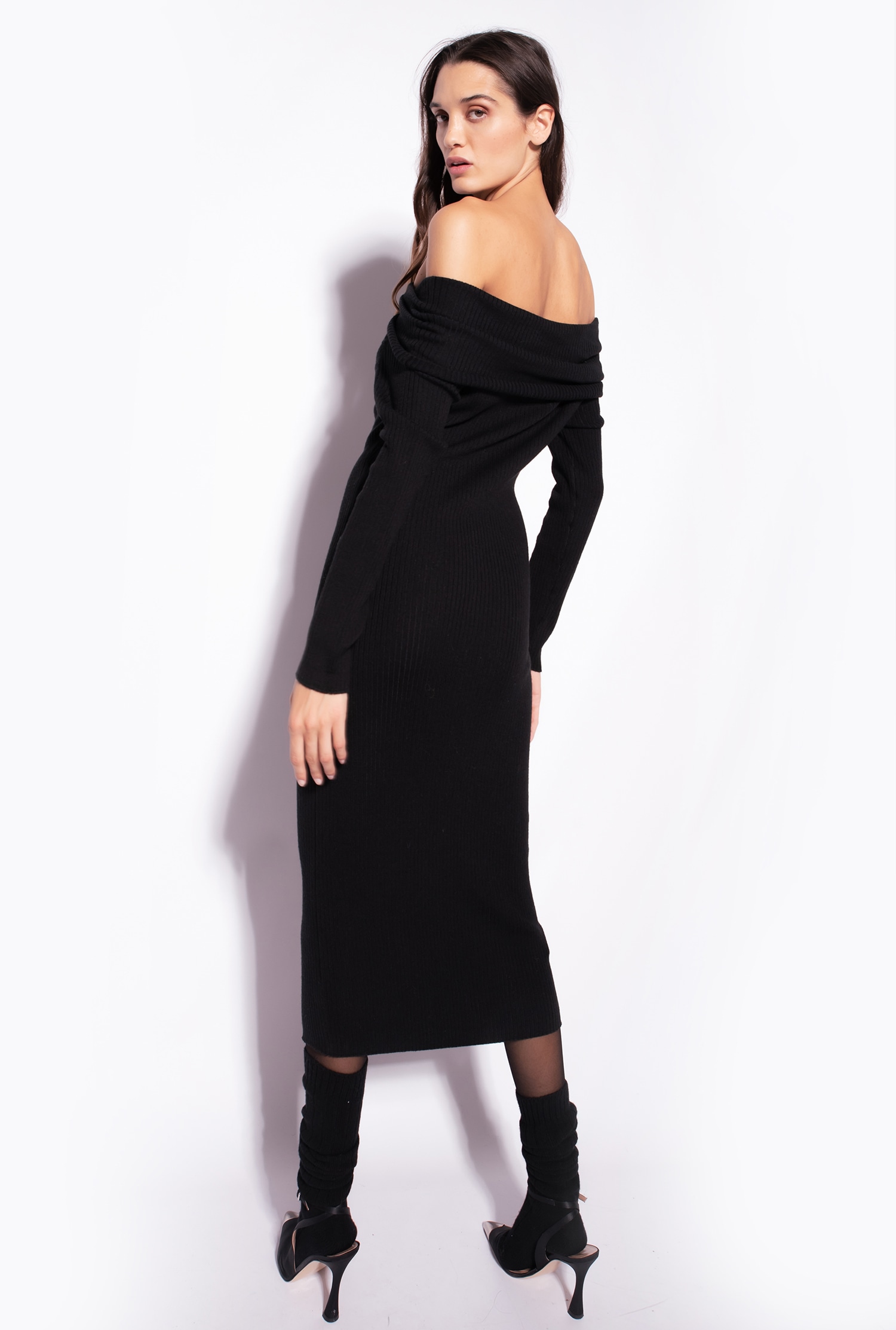 Knit midi dress with buttons