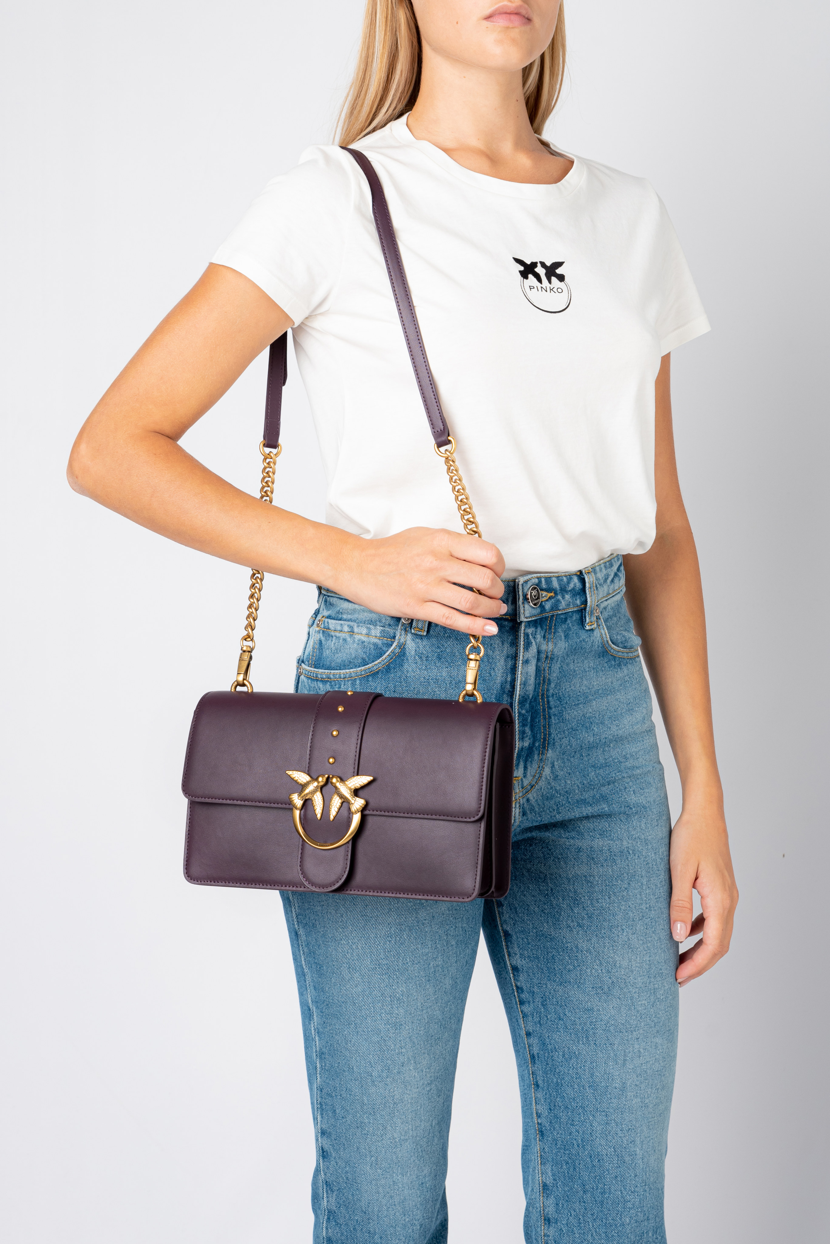 Classic Love Bag Icon Simply