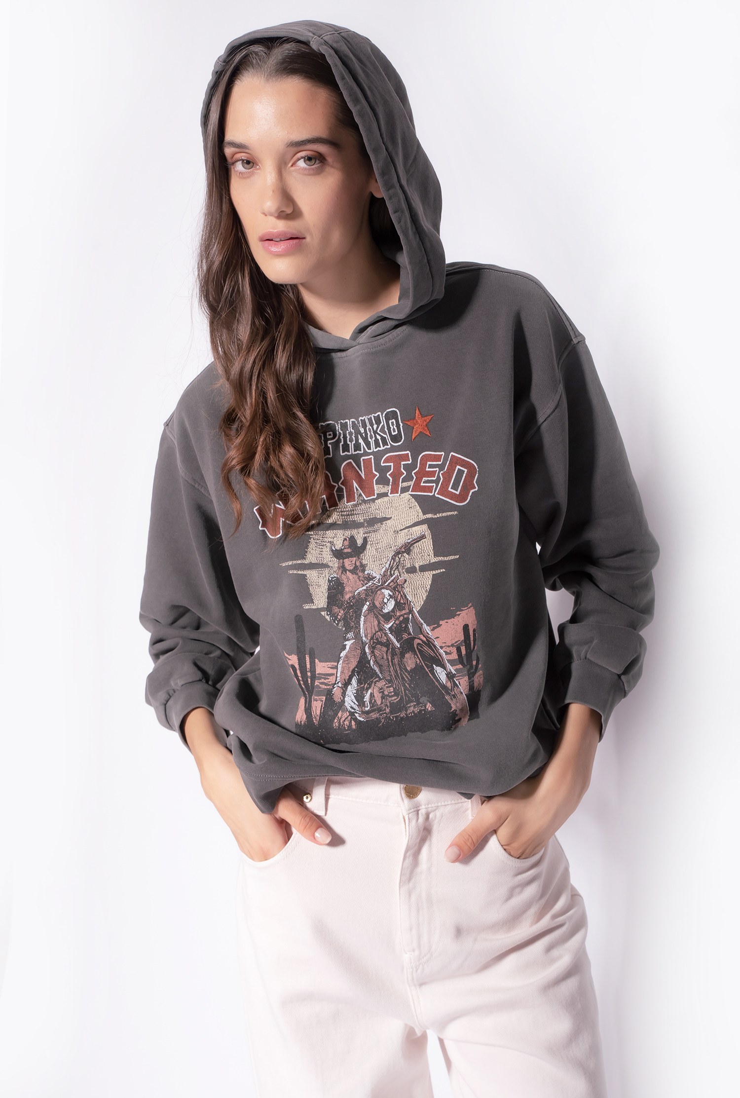 Sweatshirt with Wanted print