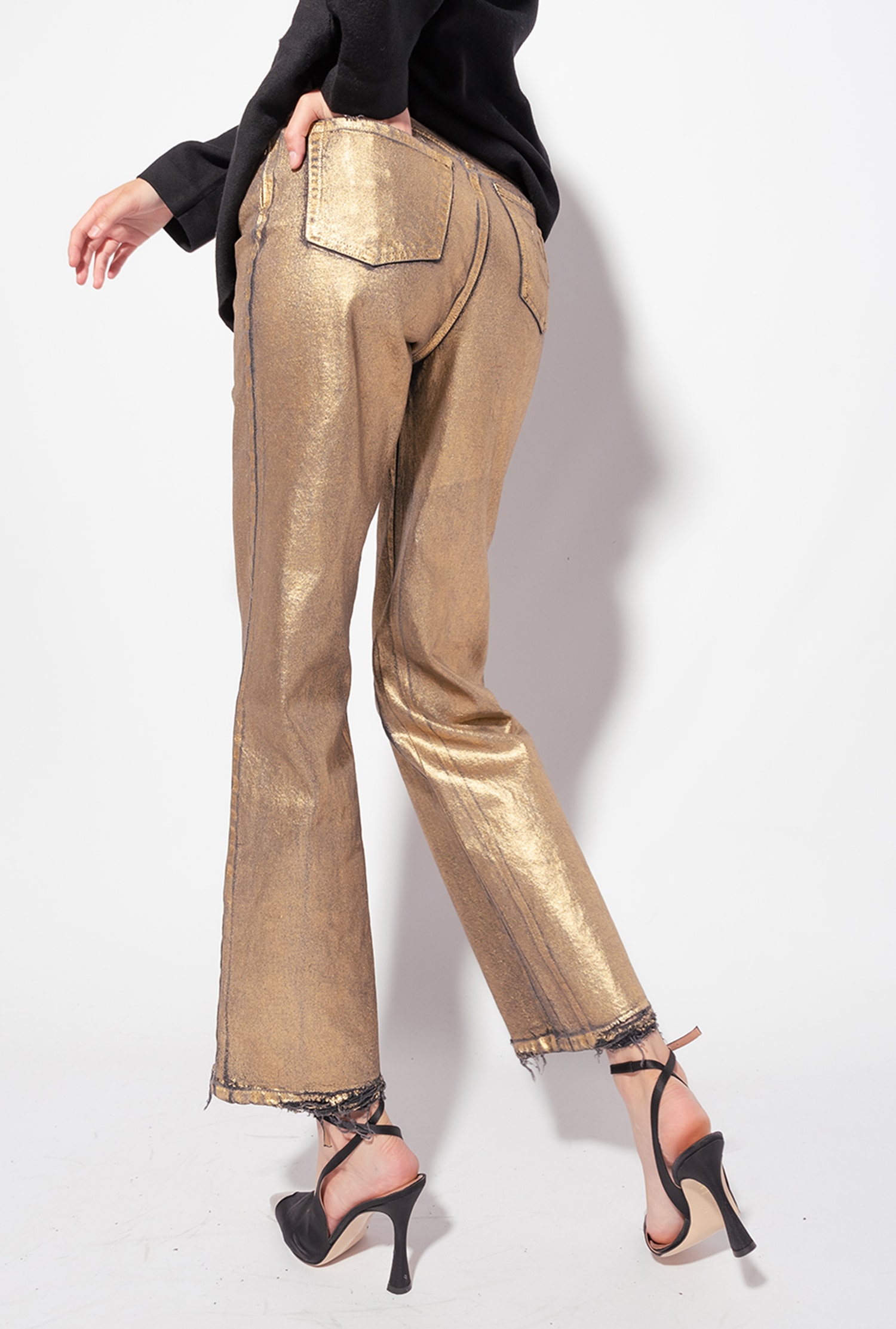 Laminated straight-cut jeans