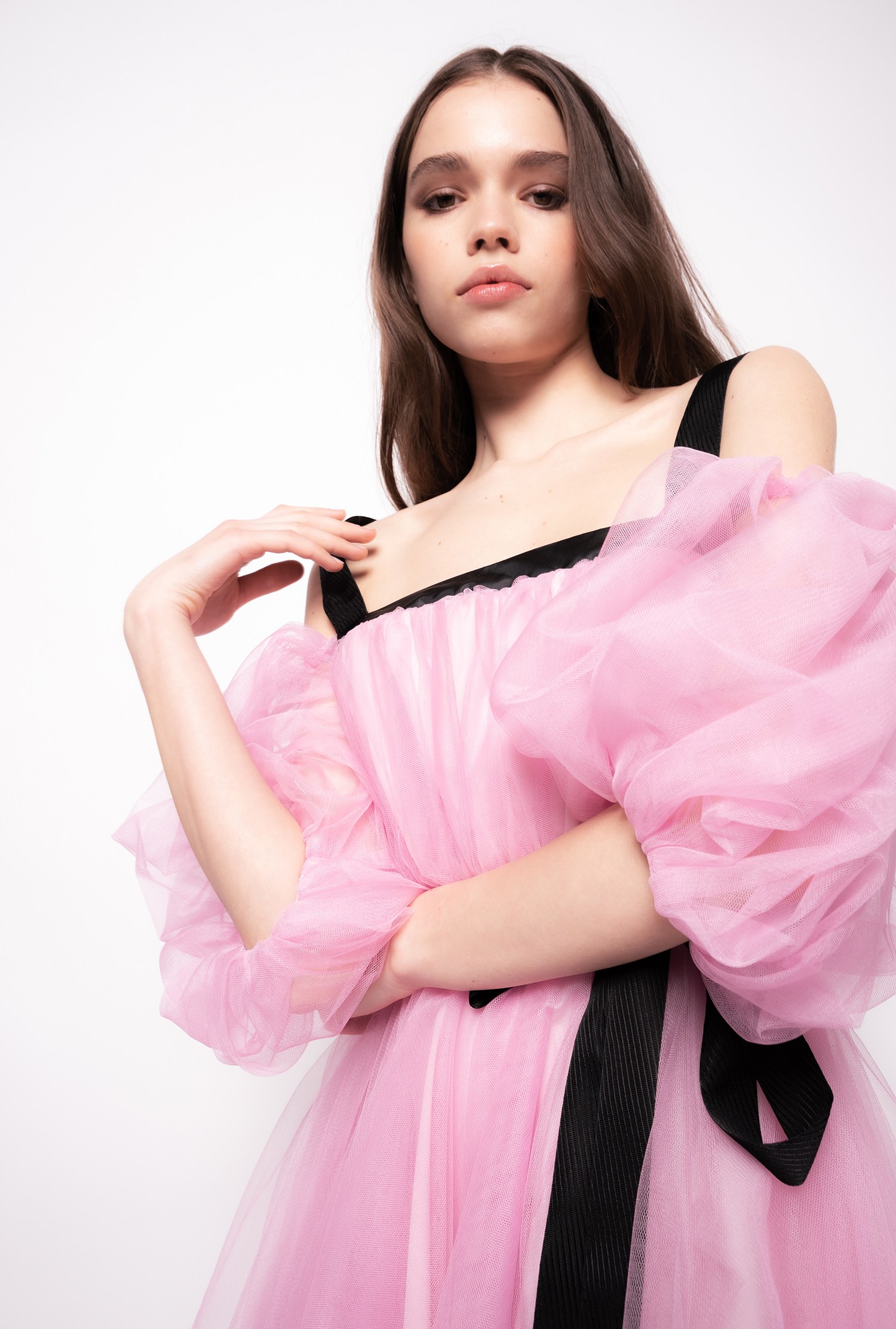 Tulle mini dress with balloon sleeves