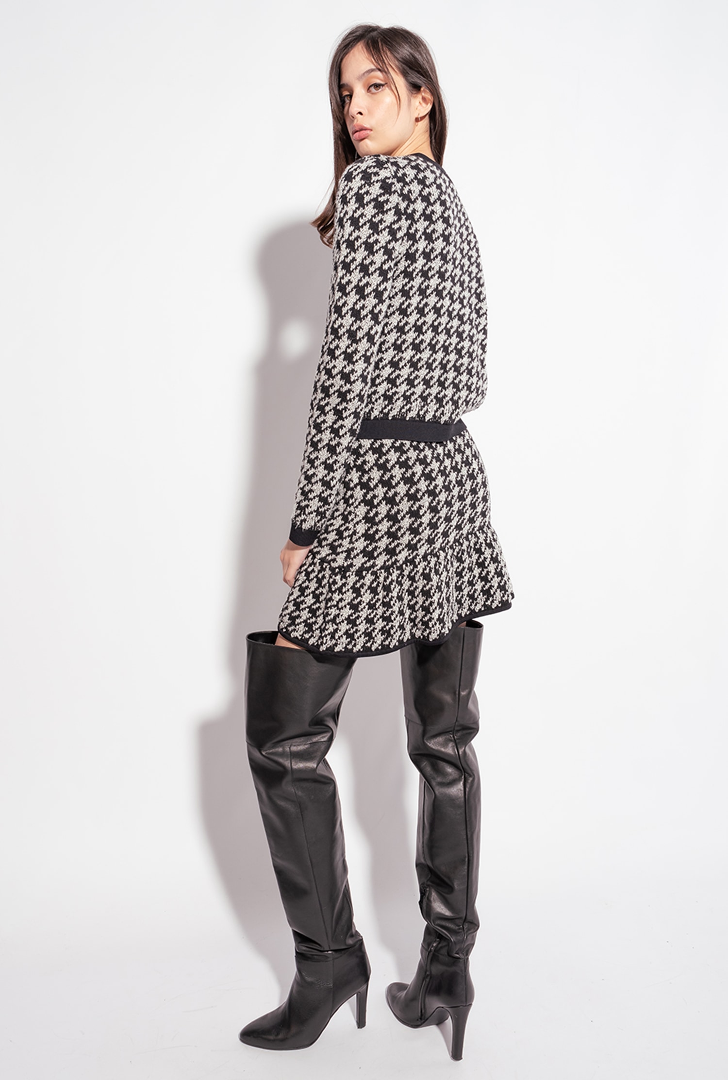 Boxy houndstooth jacket
