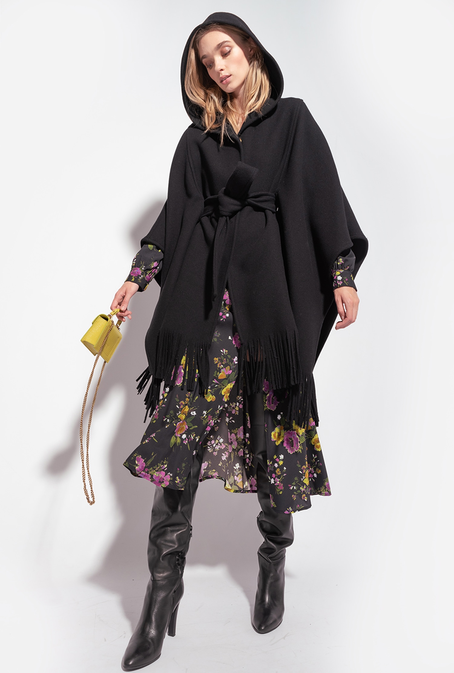 Hooded cape with fringing