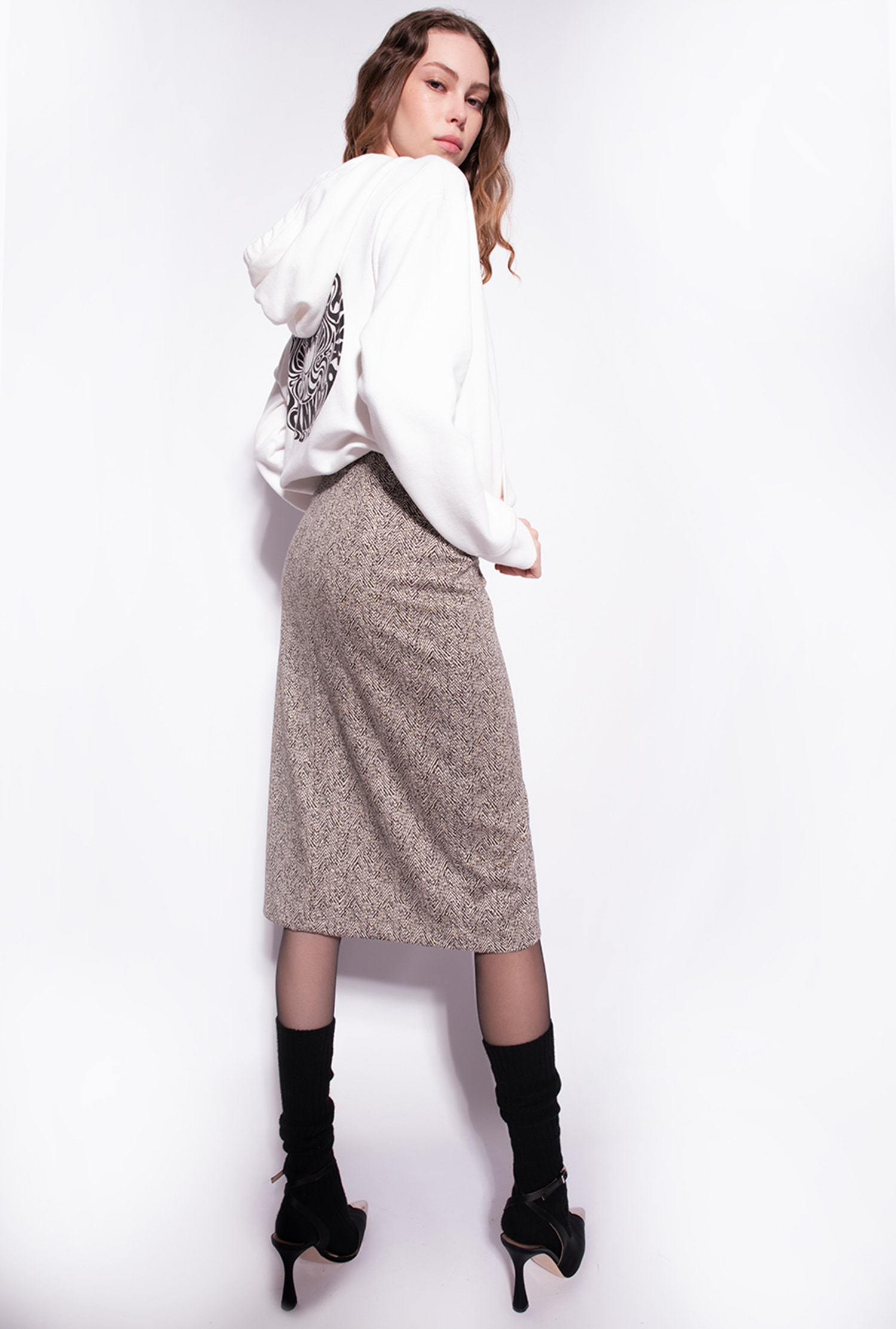 Midi dress with herringbone motif