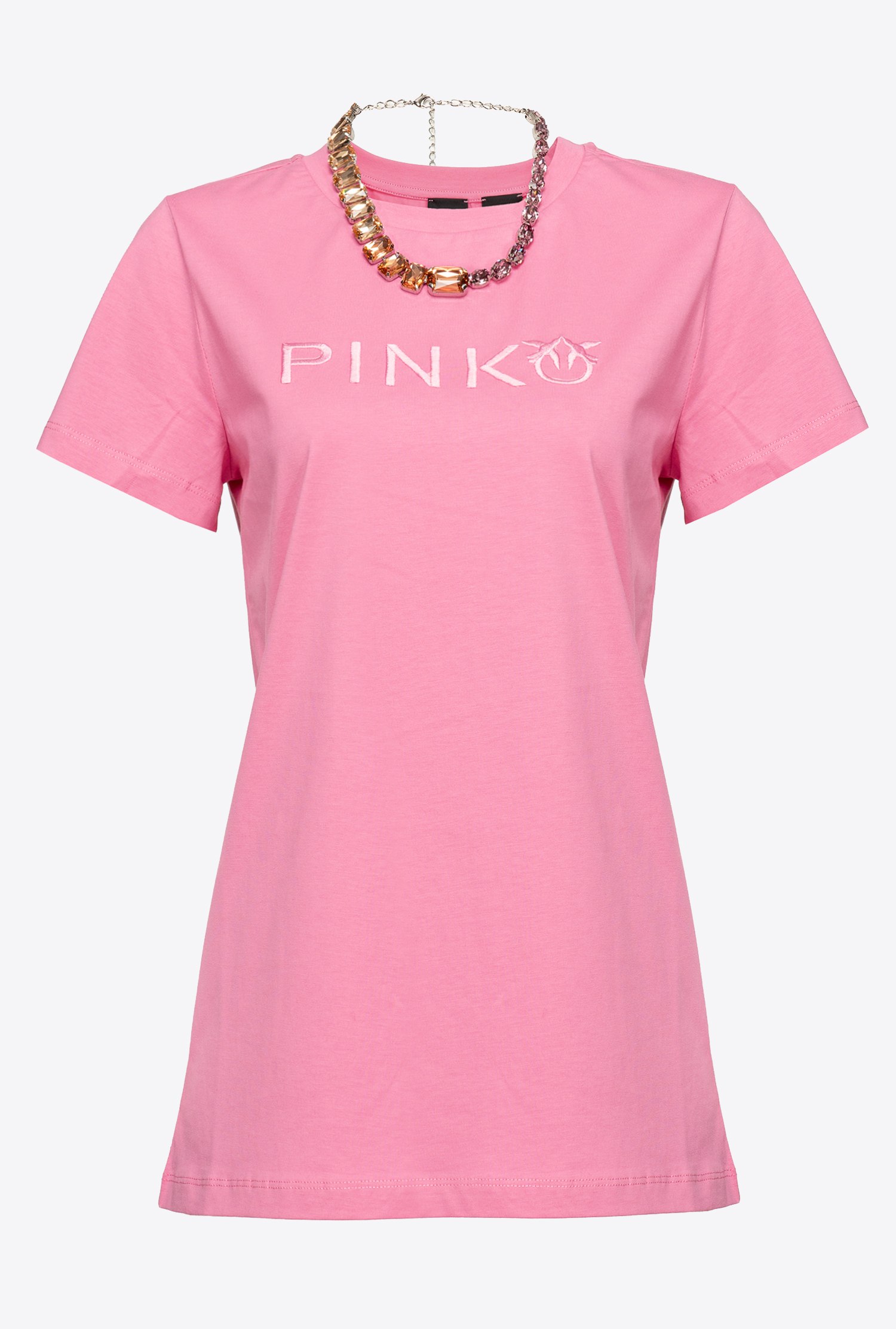 T-shirt with jewel necklace