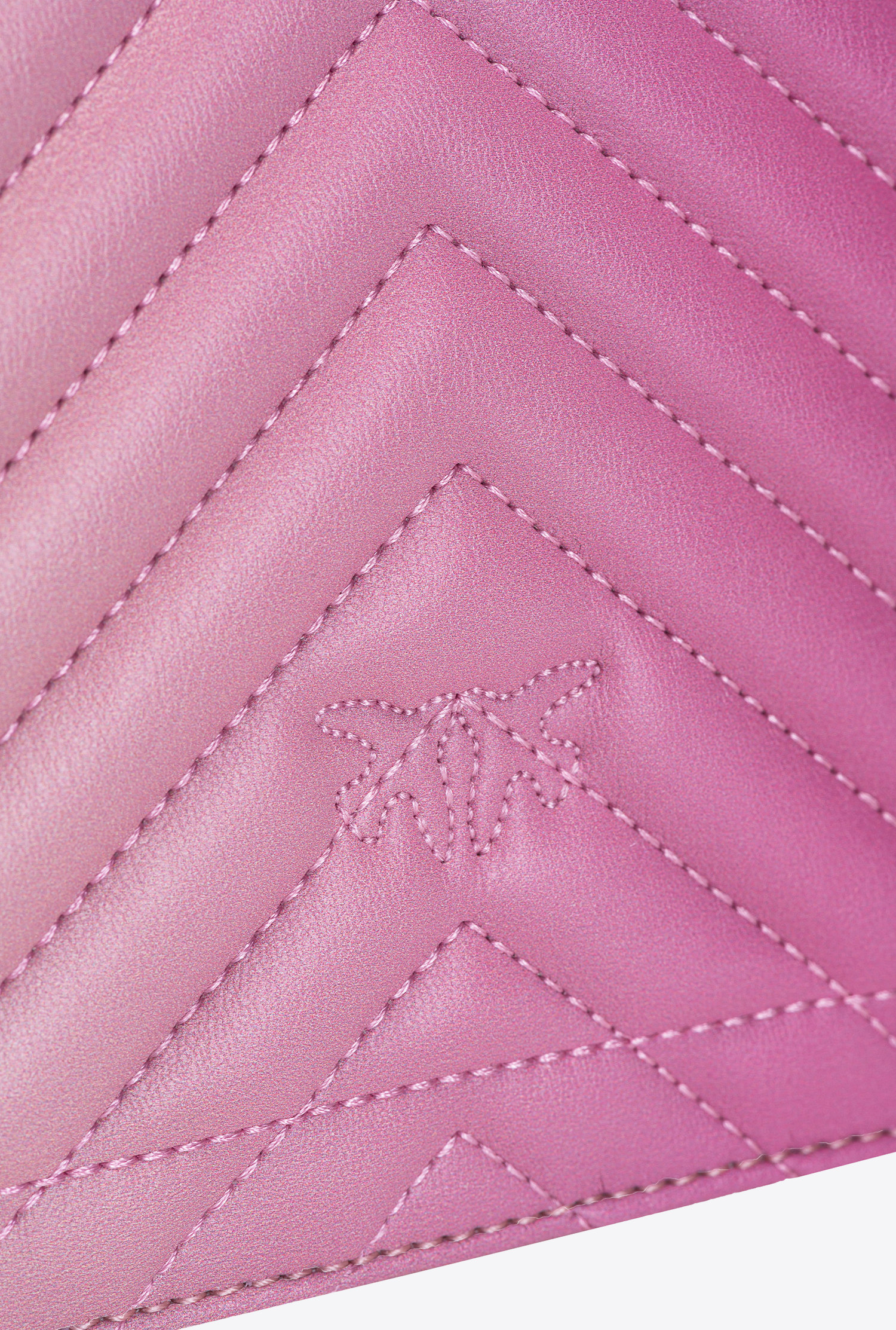 Classic Love Bag Click Shaded Chevron