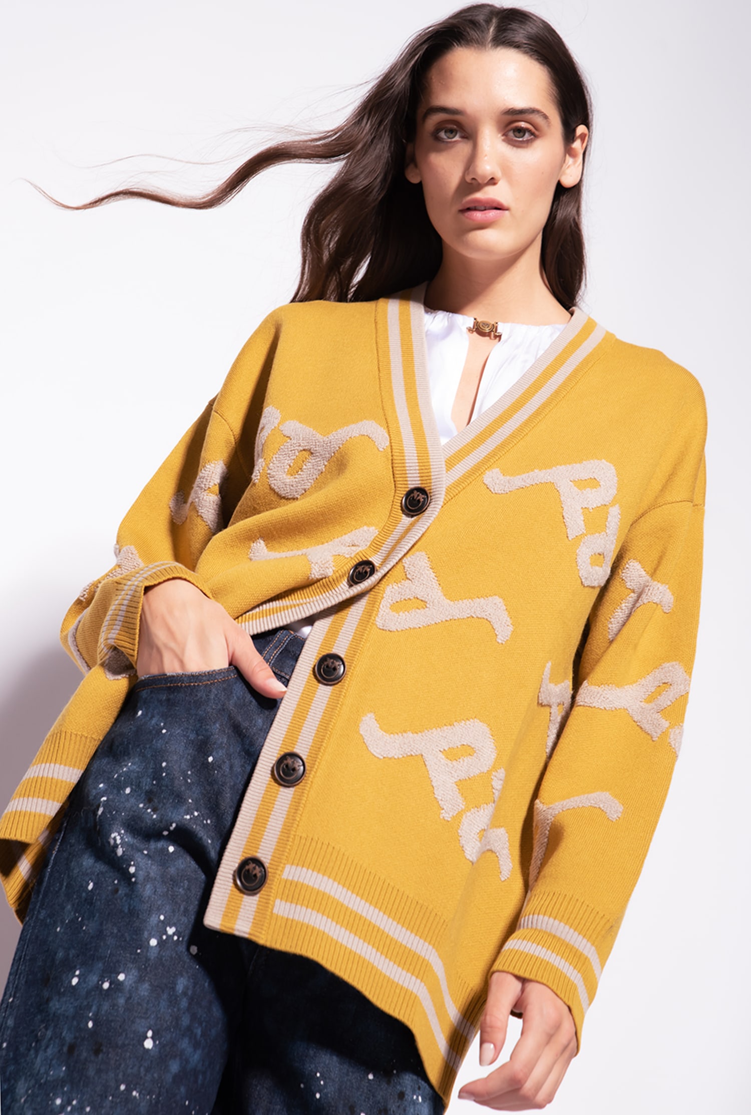 Jacquard college cardigan with logo