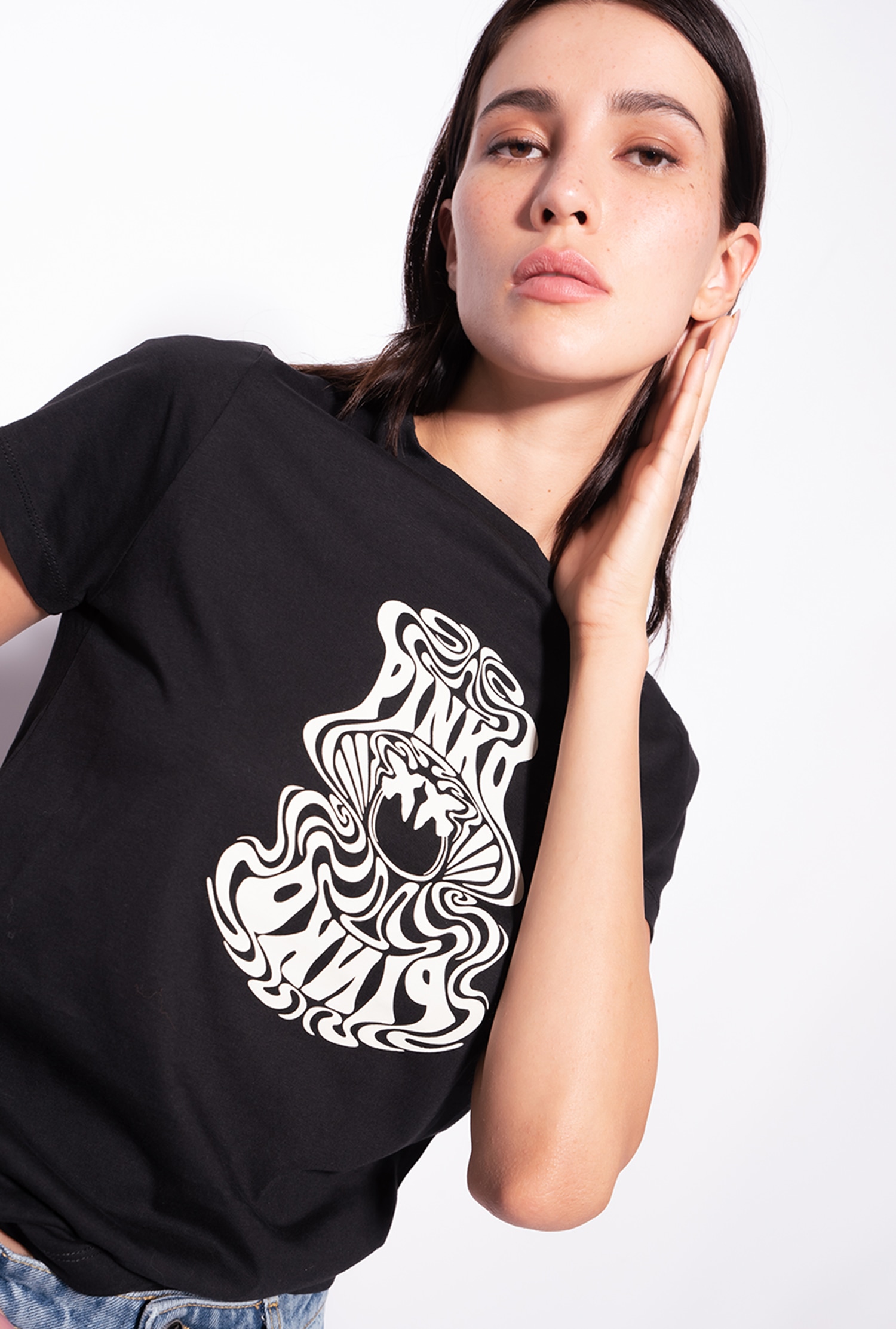 T-shirt with Love Birds logo