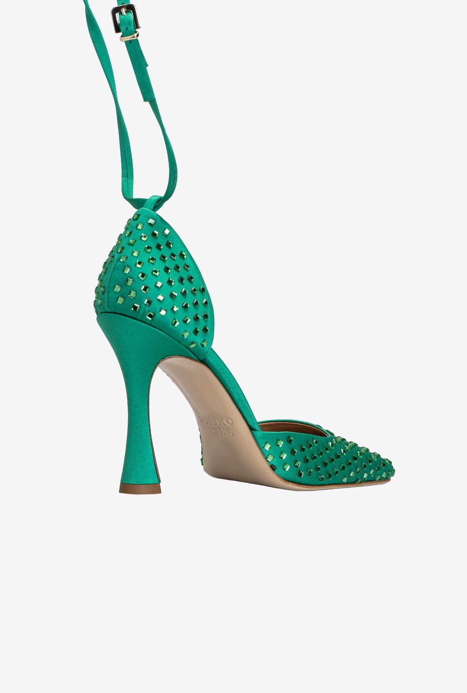 Heeled shoes with rhinestones